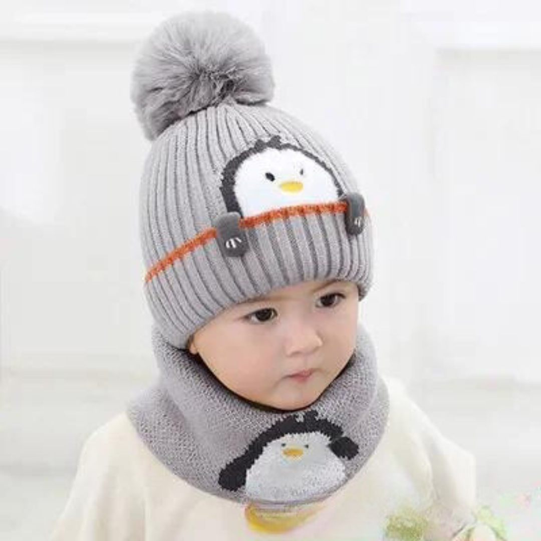 Cute Penguin Design - Children Hat & Scarf