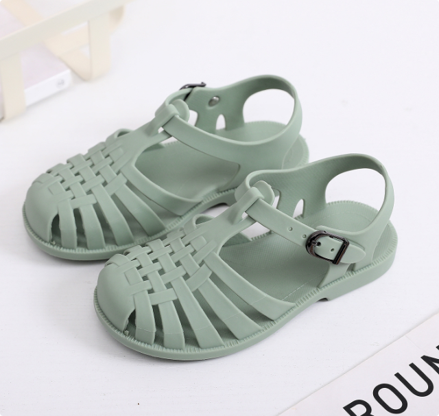 Sandals (Swim Shoes)