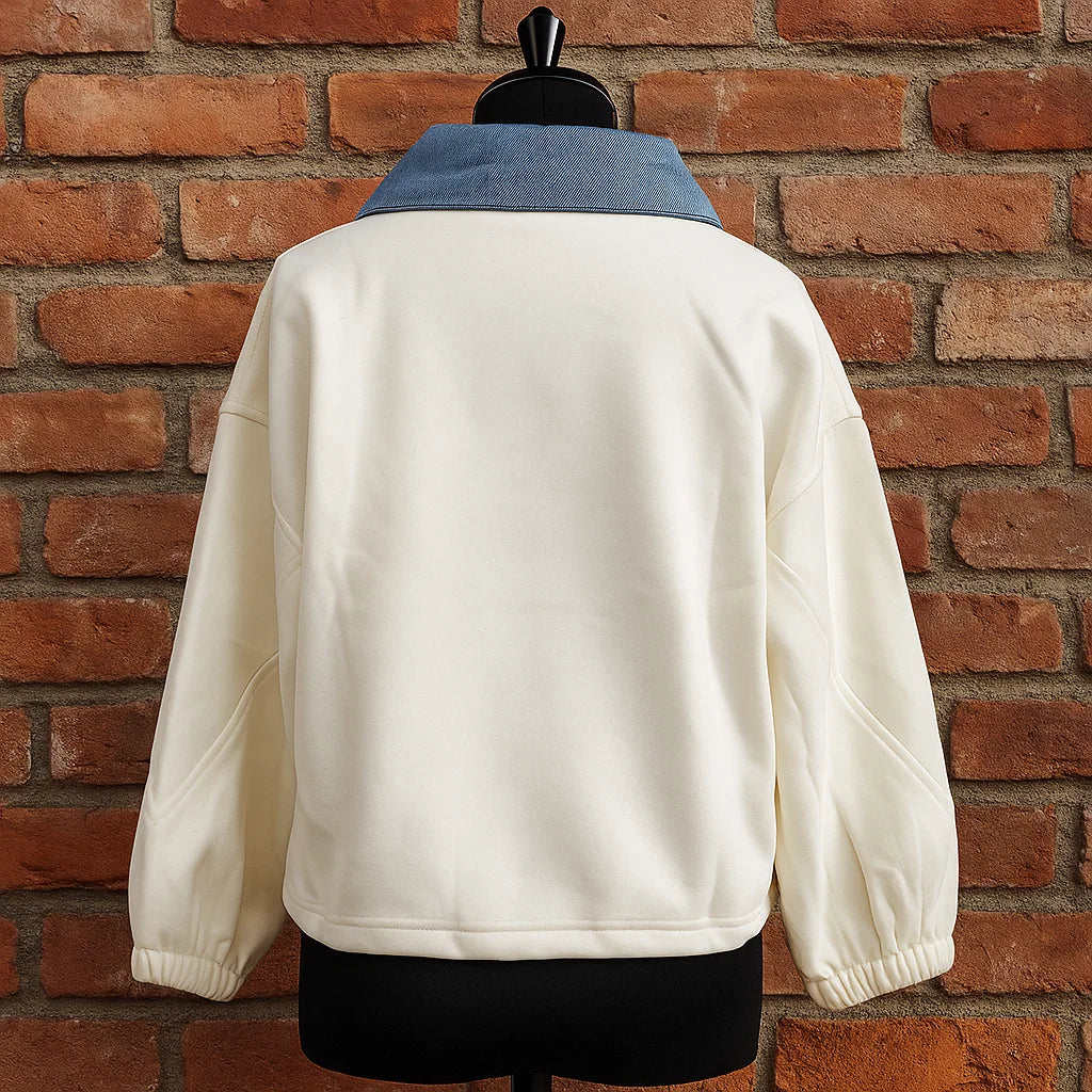 Stylish & Playful – Polo shirt with denim collar