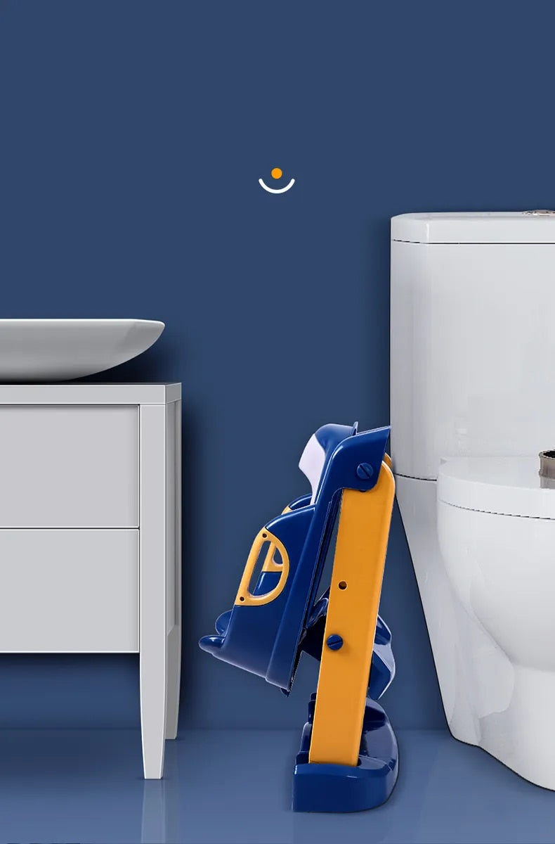 Toilet training for little ones - Folding potty chair