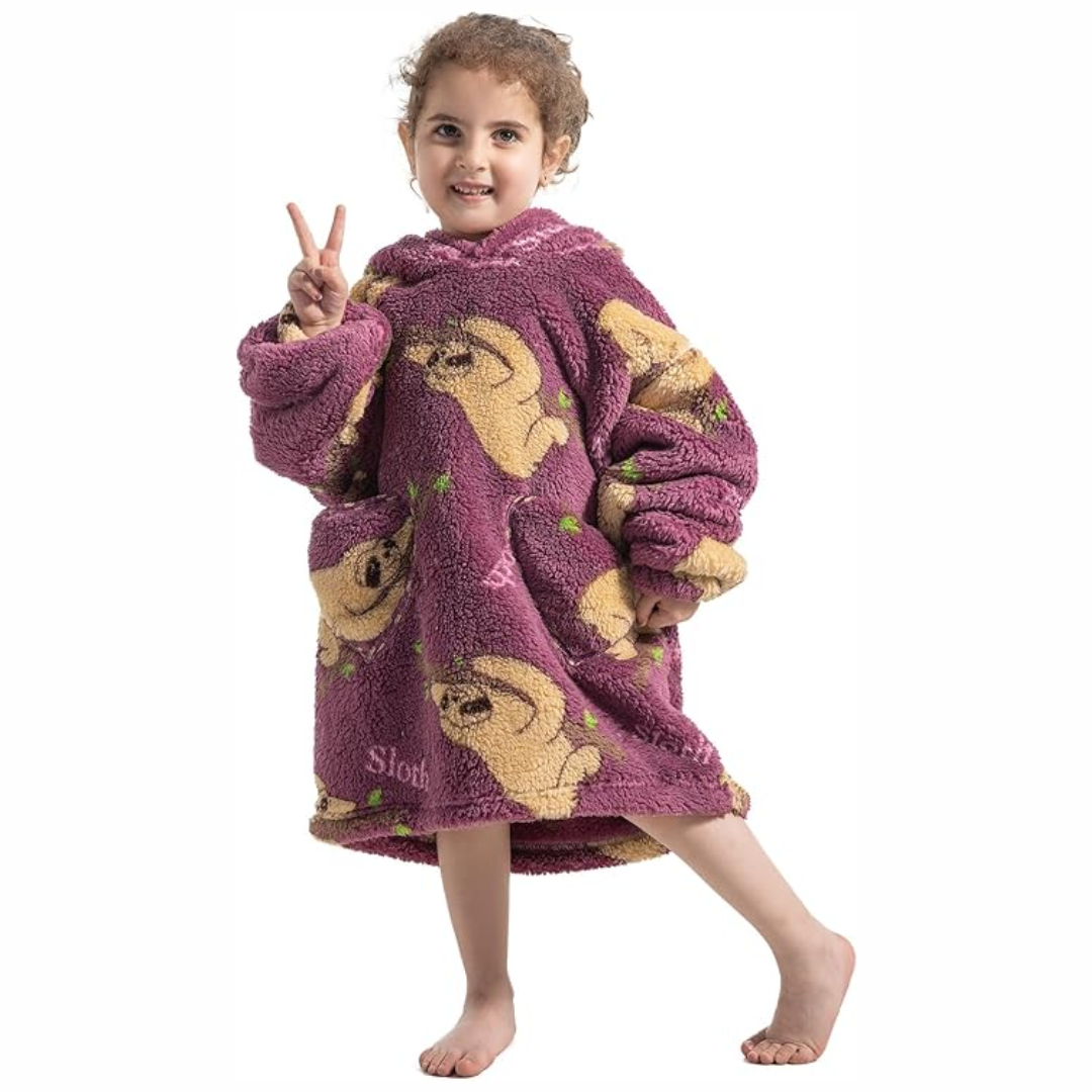 Cute and comfortable – Children's blanket with hood