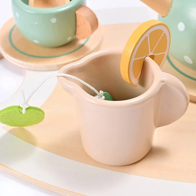 Wood tea set