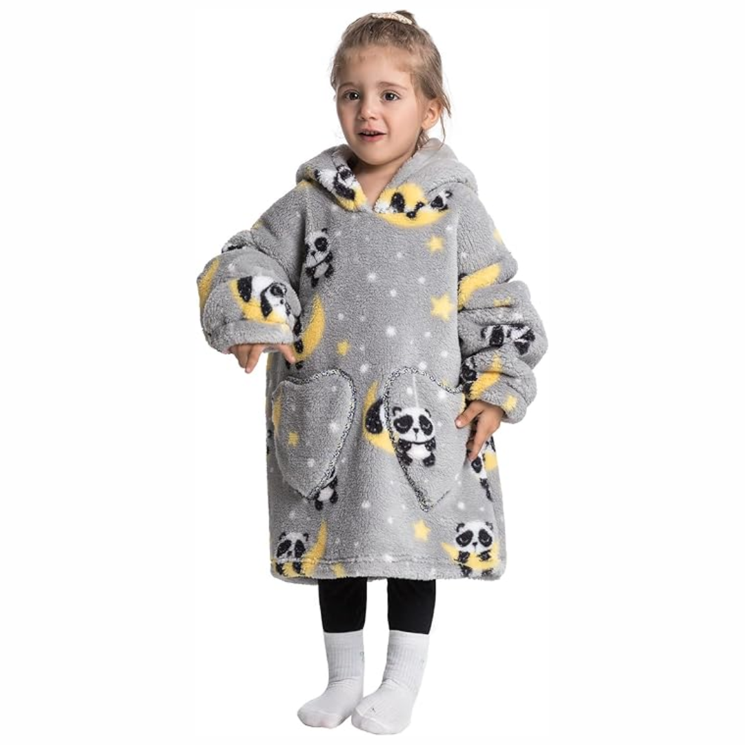 Cute and comfortable – Children's blanket with hood
