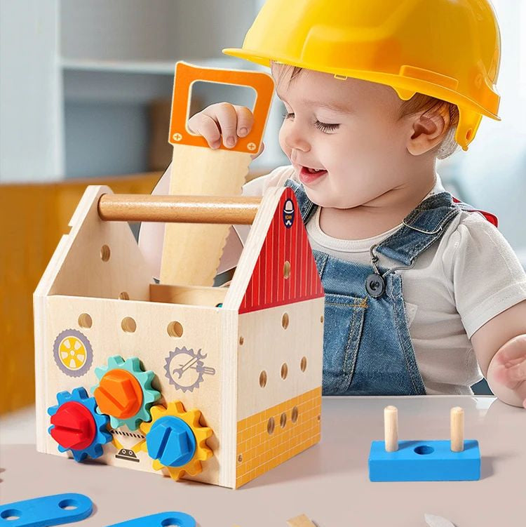 Discover & Learn - Wood Activity Box
