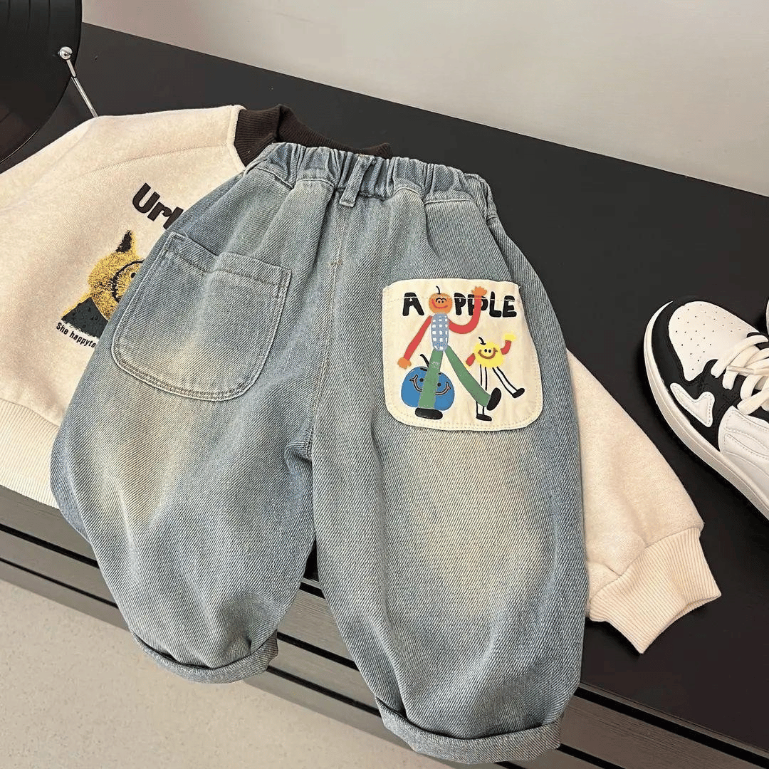 Straight Leg Jeans - Casual Jeans