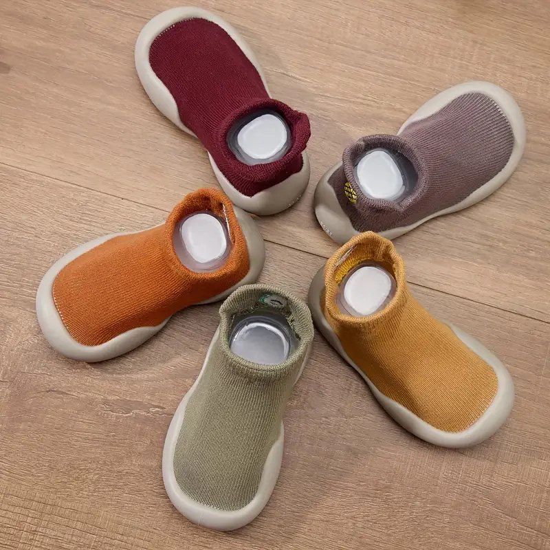 Natural Walking – Infant Shoes With Flexible Soles