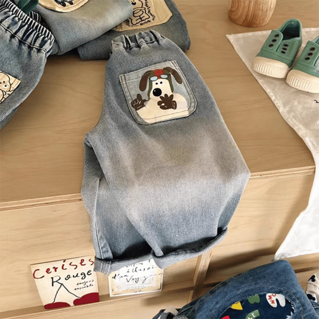 Straight Leg Jeans - Casual Jeans