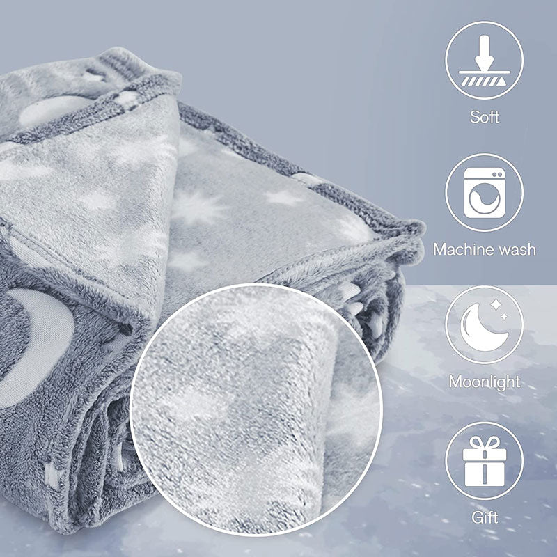 Glittering dreams - Glow in the dark blanket