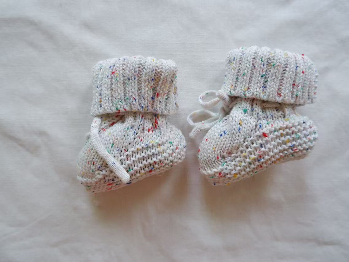Warm & Stylish - Knitted Infant Slippers