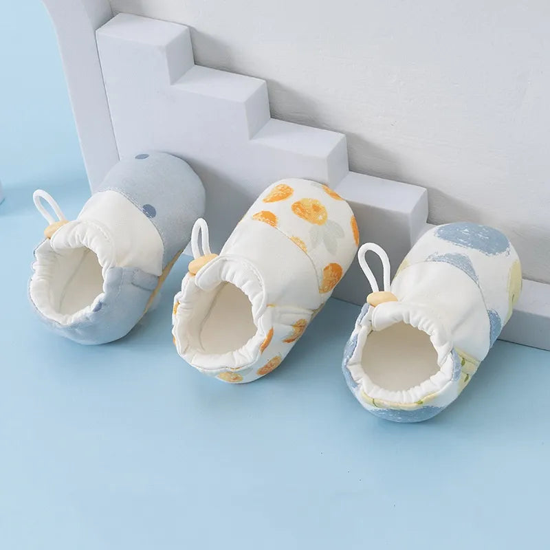 Stylish & Lightweight – Newborn Shoes