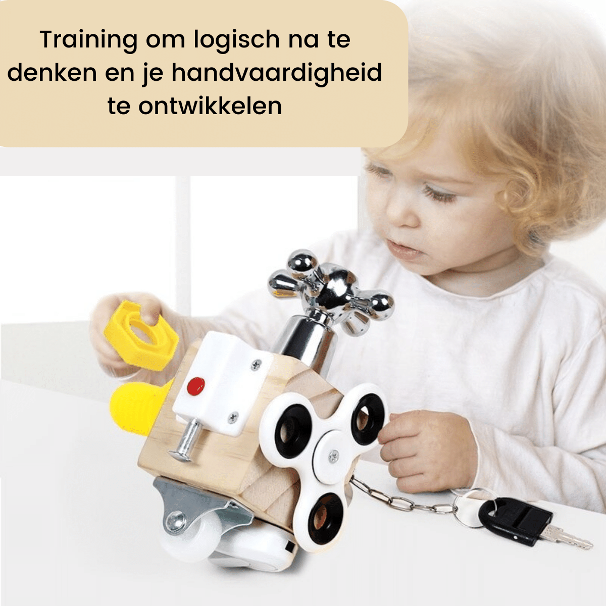 Develops finger dexterity - Tactile Cube