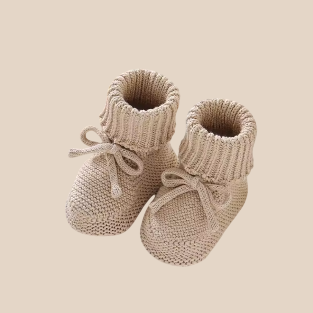 Warm & Soft – Knitted Infant Booties