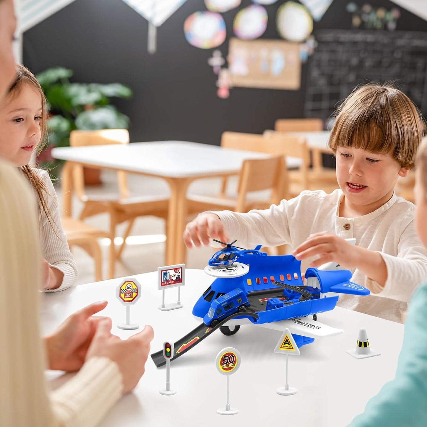 Interactive & Educational – Airport Play Kit With Vehicles