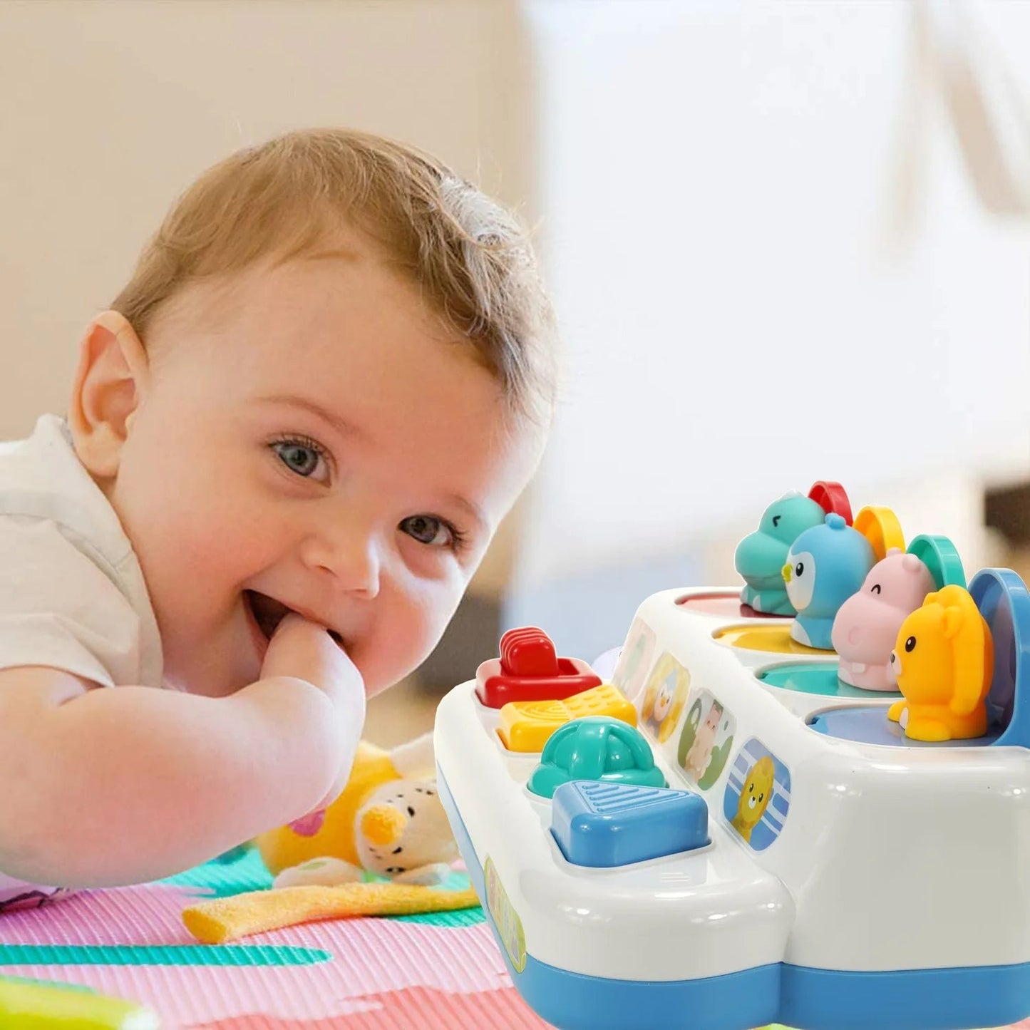Press and turn the buttons - Infant toy