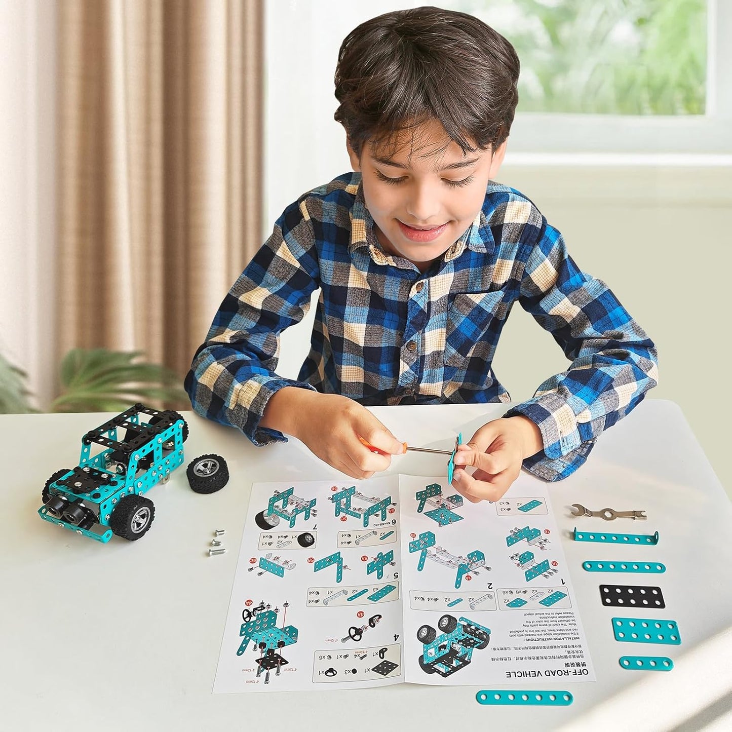 Cool & Educational – Construction Vehicle Kit