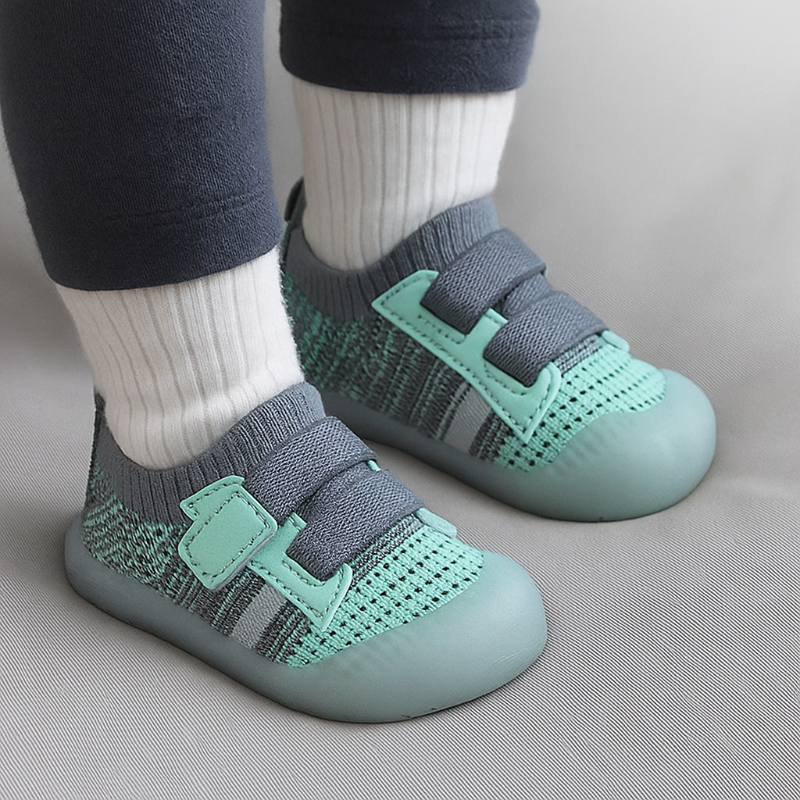 Sporty & Breathable – Mesh Infant Shoes with Soft Soles