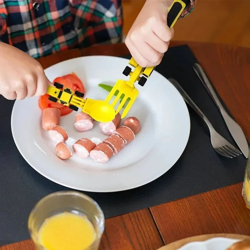 No more squeaking at the dinner table - Innovative cutlery set