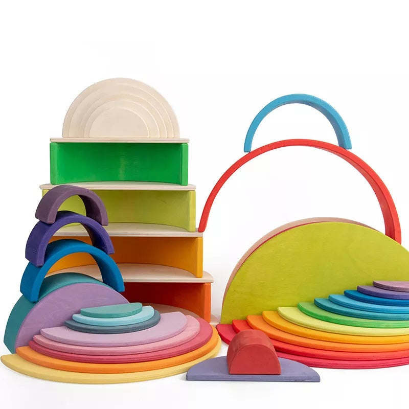 Unlimited building possibilities - Wood rainbow discs