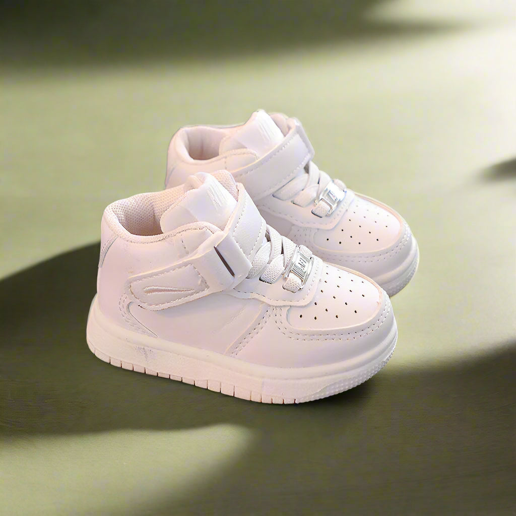Sturdy and soft – Sneakers for toddlers