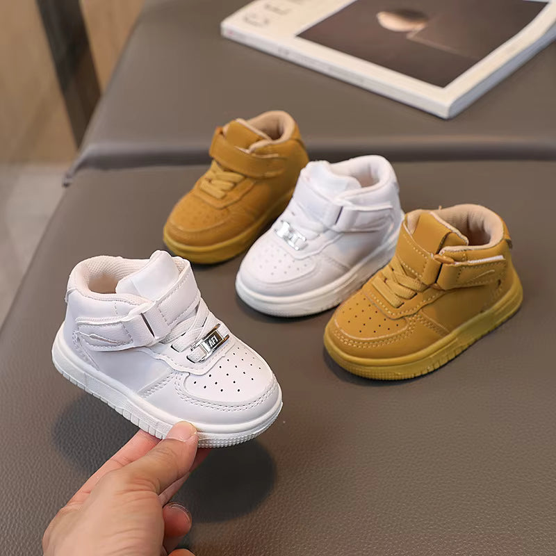 Sturdy and soft – Sneakers for toddlers