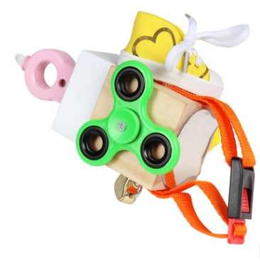 Develops finger dexterity - Tactile Cube