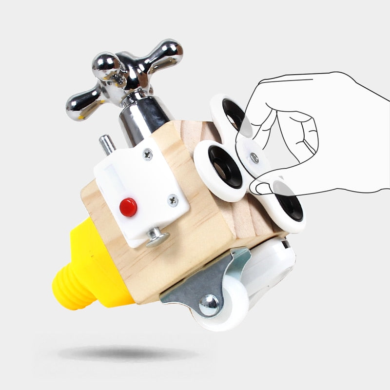 Develops finger dexterity - Tactile Cube