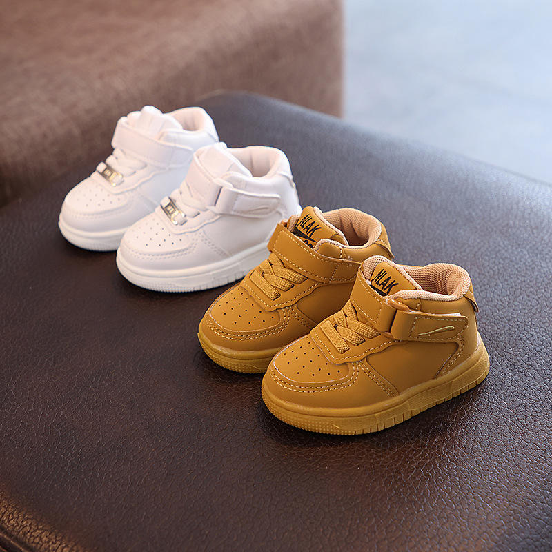 Sturdy and soft – Sneakers for toddlers