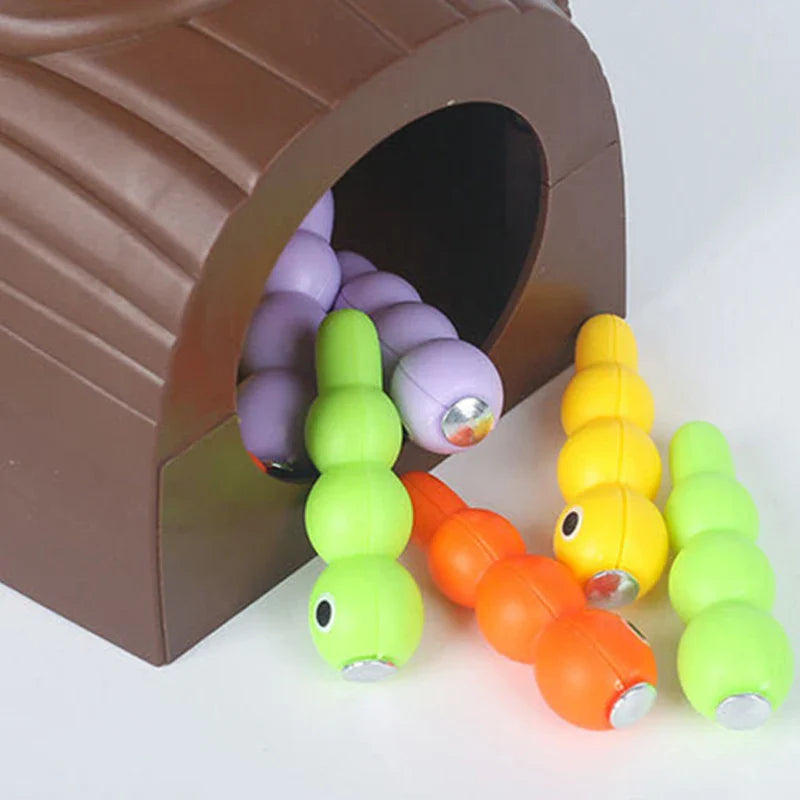 Train fine motor skills - Worms magnetic game