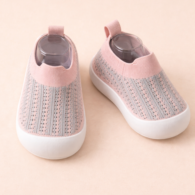 Solid non-slip sole - Children Sneakers