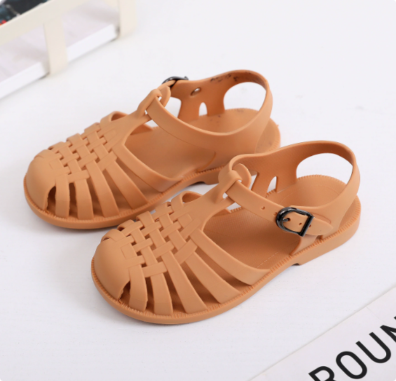Sandals (Swim Shoes)