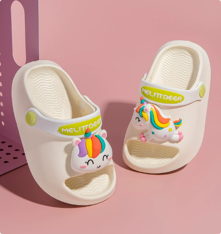 Cheerful & Safe - Polka Beach Slippers