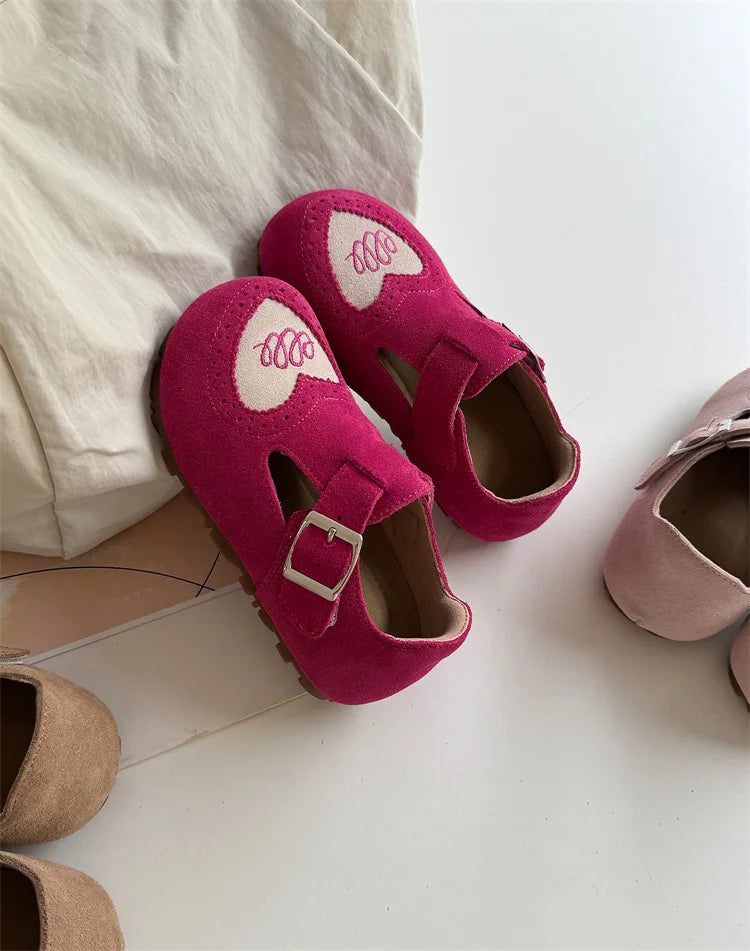 Leather & Barefoot – Children's Shoes with Plush Soles