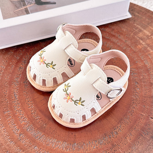 Comfort & Style – Infant Sandals with Floral Embroidery