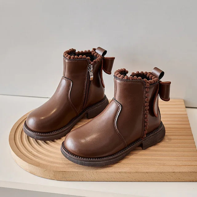 Comfort & Style - Leather Ankle Boots