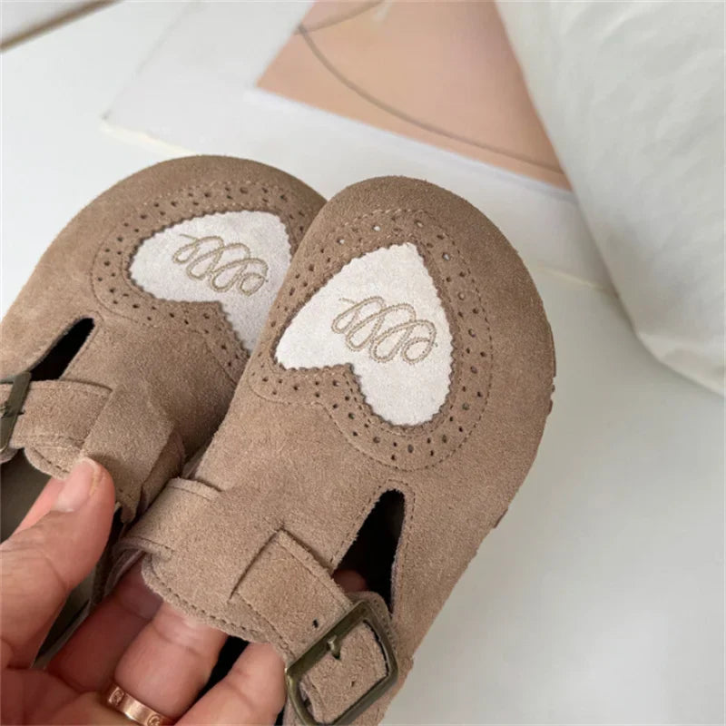 Leather & Barefoot – Children's Shoes with Plush Soles