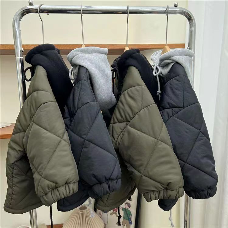 Warm & Cool – Quilted Hoodie Jacket
