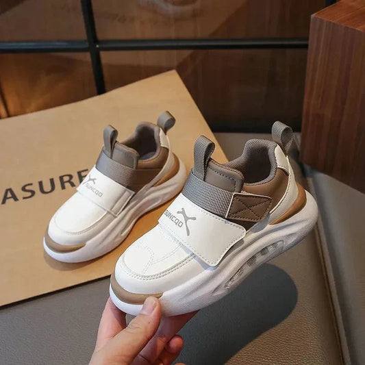 Trendy & Functional – Velcro Sneakers