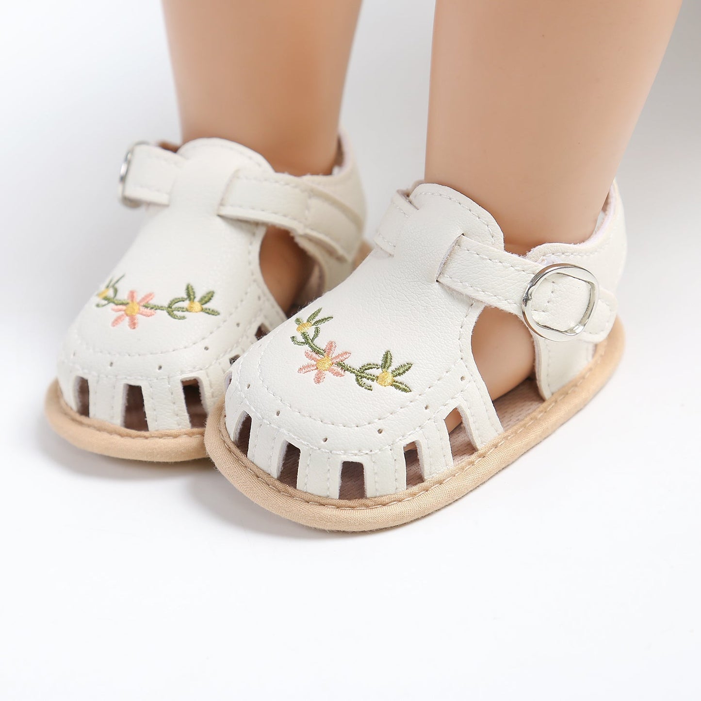 Comfort & Style – Infant Sandals with Floral Embroidery