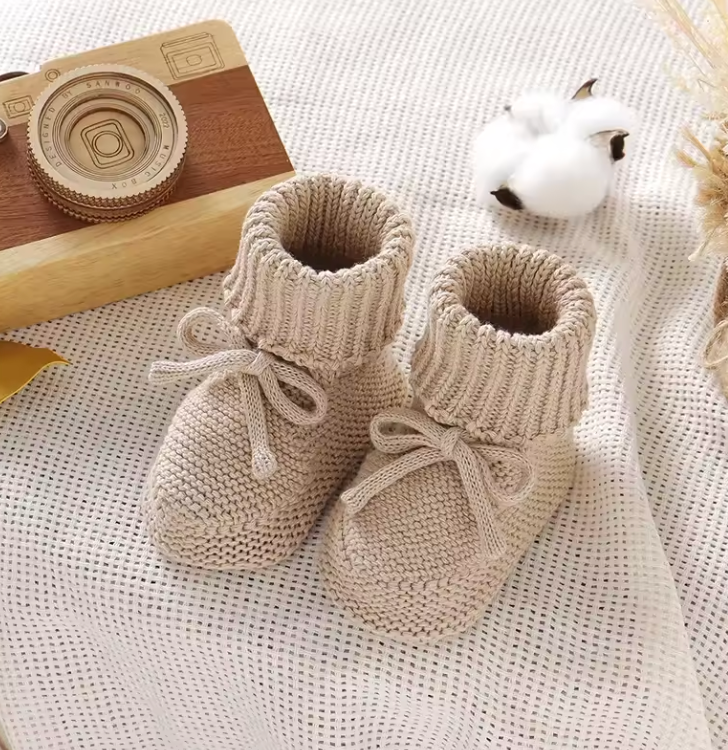 Warm & Soft – Knitted Infant Booties