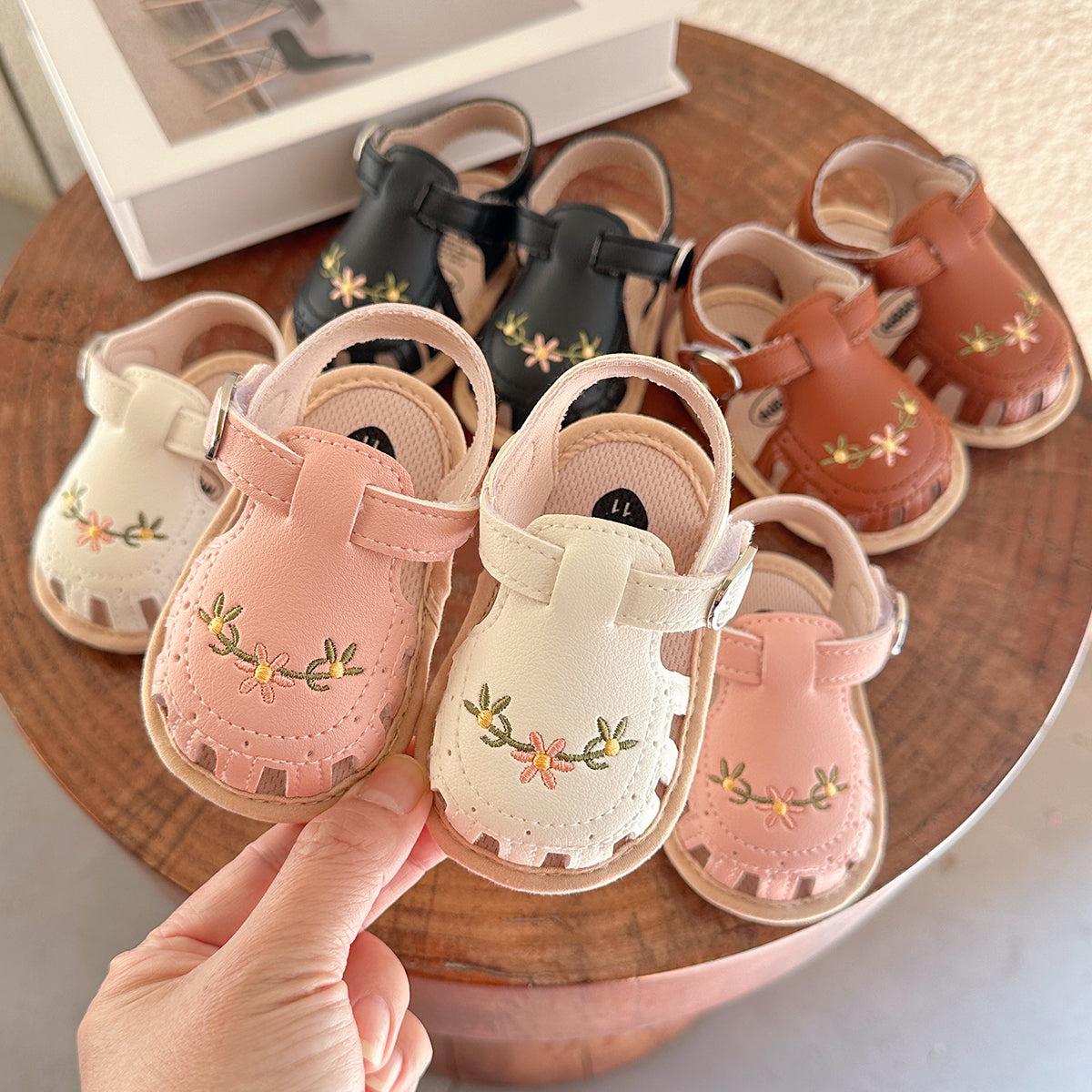 Comfort & Style – Infant Sandals with Floral Embroidery