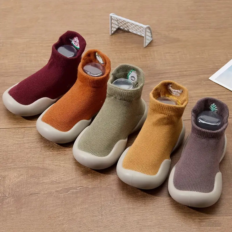 Natural Walking – Infant Shoes With Flexible Soles
