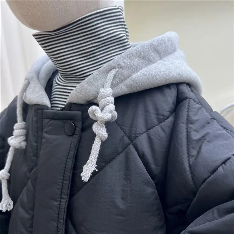 Warm & Cool – Quilted Hoodie Jacket