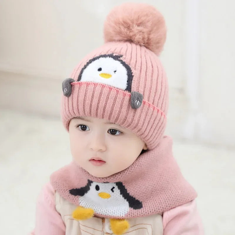 Cute Penguin Design - Children Hat & Scarf