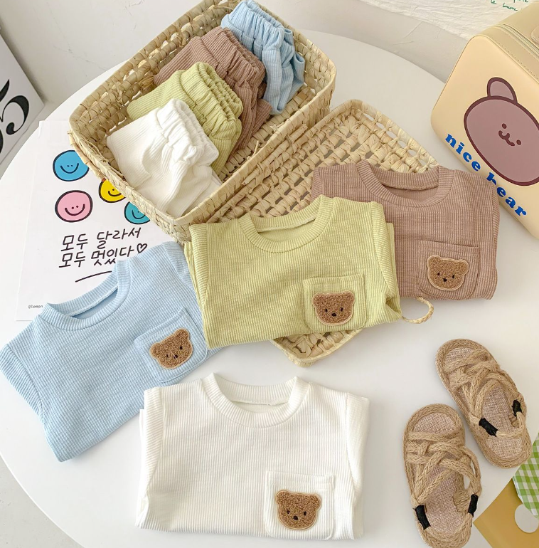 Cute Bear Design - Summer Outfit