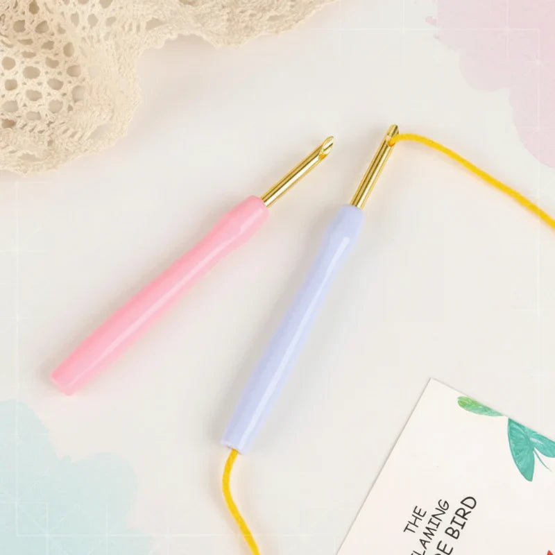 Soft & Innovative – DIY Punch Needle Home Decor Set