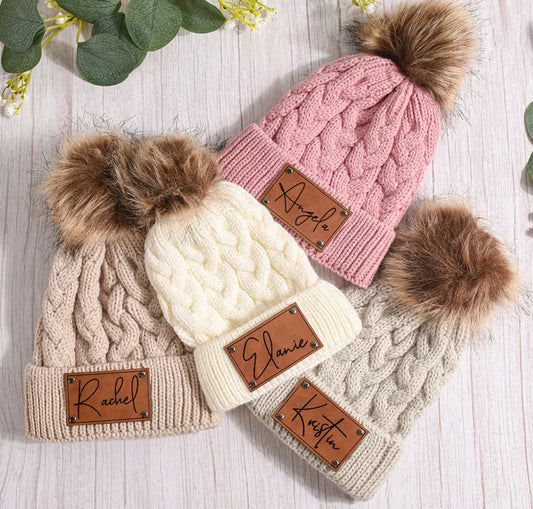Own font - Hat with pompon