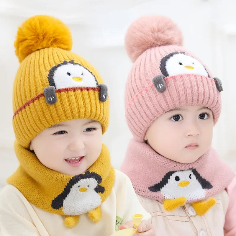Cute Penguin Design - Children Hat & Scarf