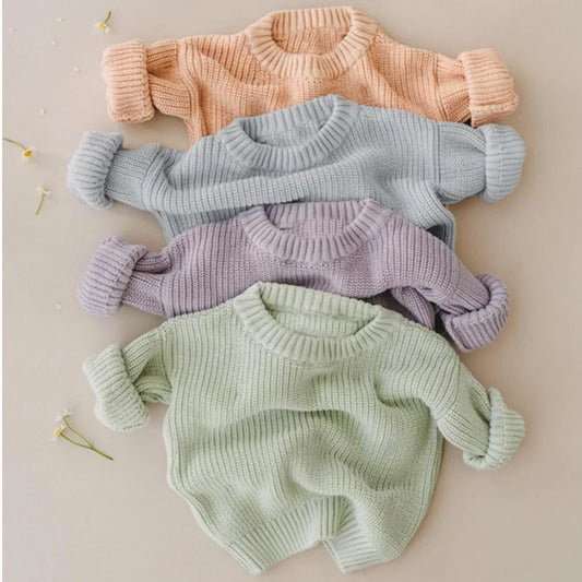 Classic & Cozy - Solid knit sweater