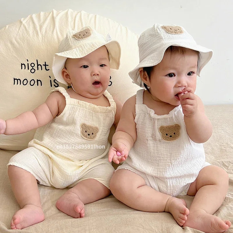 Cool & Comfortable - Infant garden pants with hat