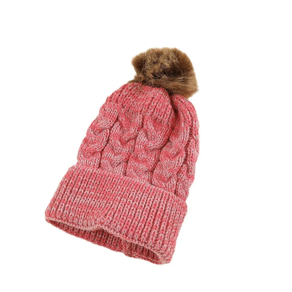 Own font - Hat with pompon